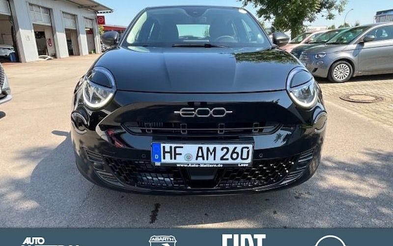 Gebraucht Fiat 600 136 PS (100 kW) 2024 Schwarz SUV