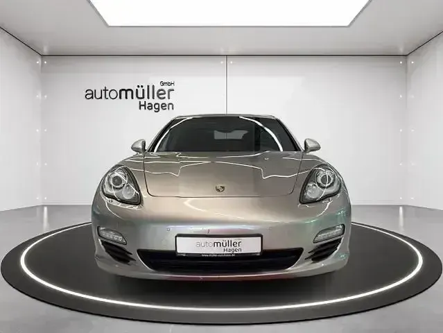 Occasion Porsche Panamera 250 ch (183 kW) 2012 Argent Citadine