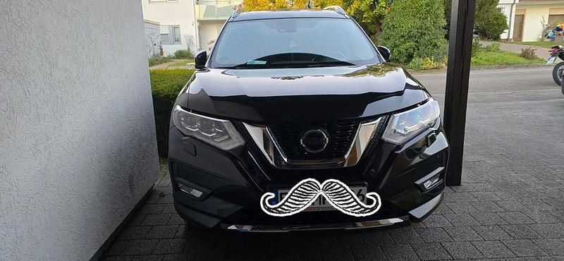 Schwarz Gebraucht 2021 Nissan X-Trail N-Connecta SUV | 17.300 € - Bild 1/4