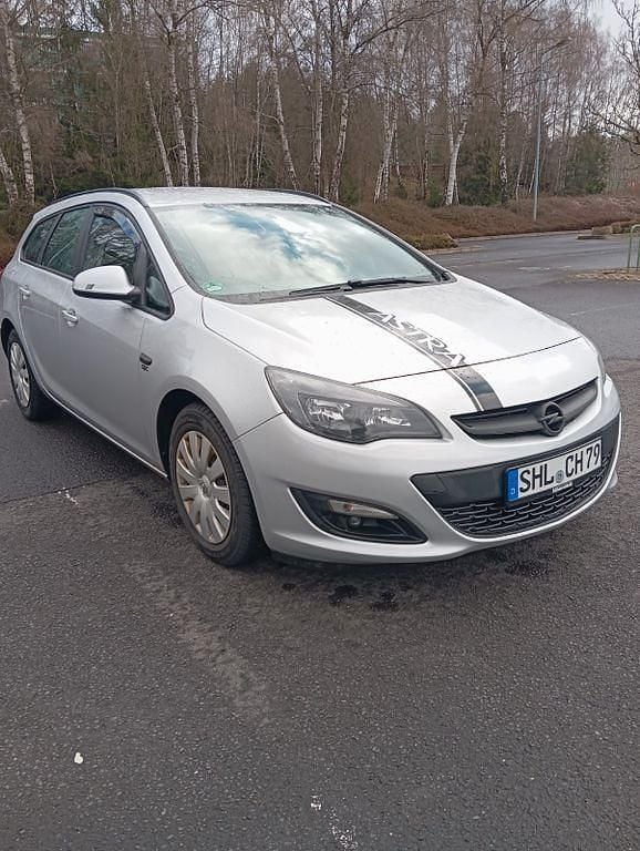 Gebraucht Opel Astra Edition 110 PS (80 kW) 2014 Silber Kombi
