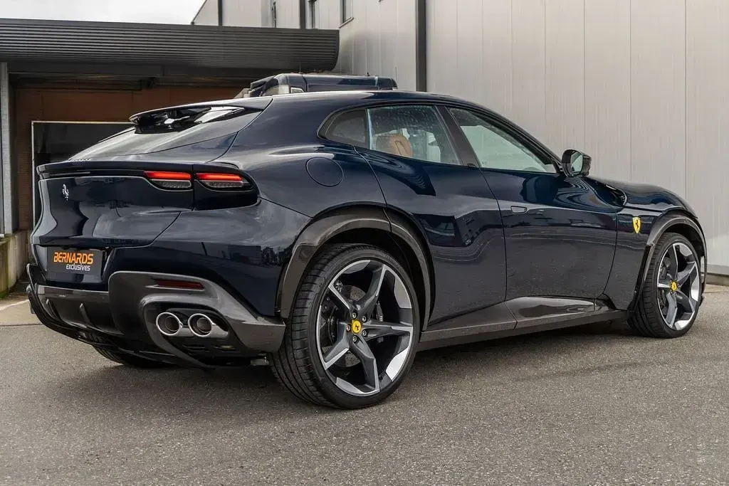 Gebraucht Ferrari Purosangue 725 PS (533 kW) 2025 Blau SUV