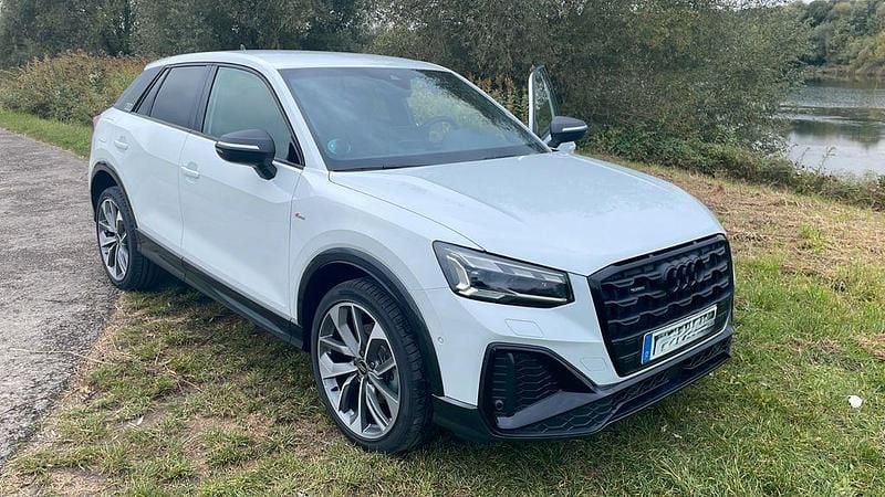 Gebraucht Audi Q2 S-Line 190 PS (139 kW) 2024 Weiß SUV