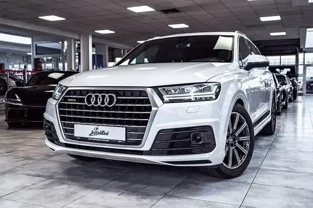 Usata Audi Q7 Design 272 CV (200 kW) 2015 Bianco SUV