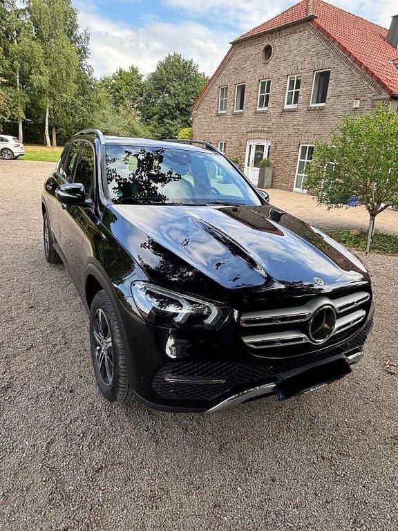 Schwarz Gebraucht 2020 Mercedes GLE350 AMG line SUV | 44.625 € (Superpreis) - Bild 1/4