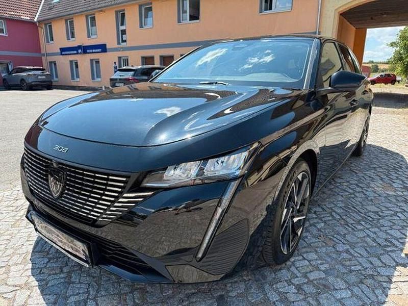Gebraucht Peugeot 308 96 PS (70 kW) 2023 Schwarz Limousine