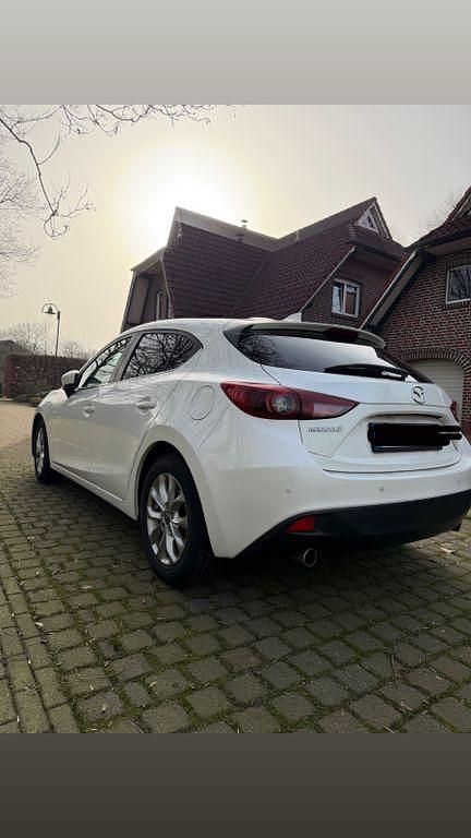 Gebraucht Mazda 3 Sports-Line 150 PS (110 kW) 2015 Weiß Limousine