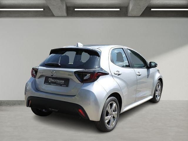 Neu Mazda 2 Exclusive-Line 116 PS (85 kW) 2025 Silber Limousine