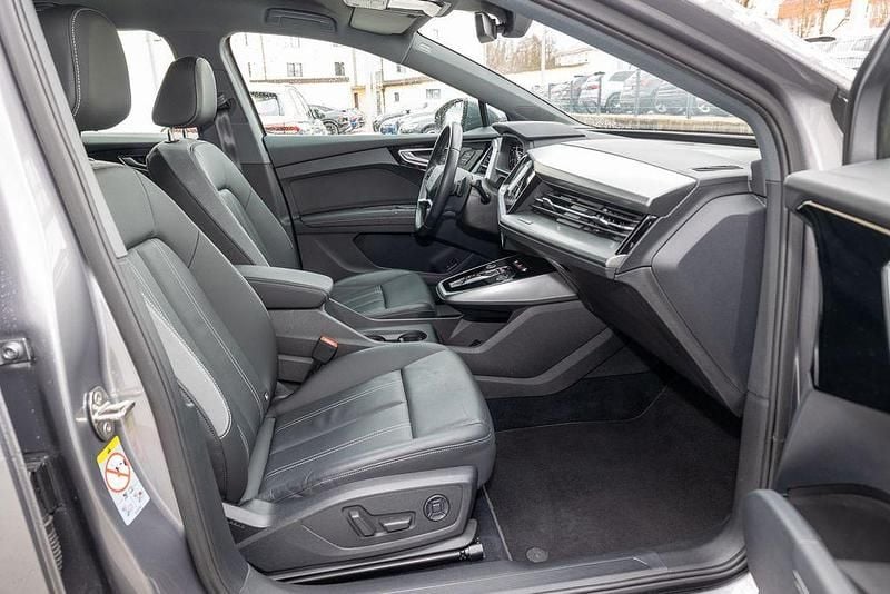 Gebraucht Audi Q4 Sportback e-tron Advanced Plus 219 kW (299 PS) 2022 Taifungrau metallic SUV