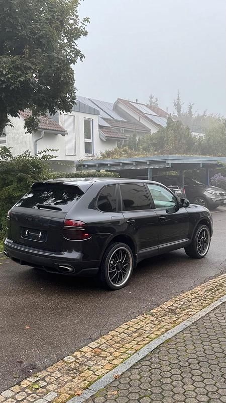 Second-hand Porsche Cayenne 290 CP (213 kW) 2007 Negru SUV
