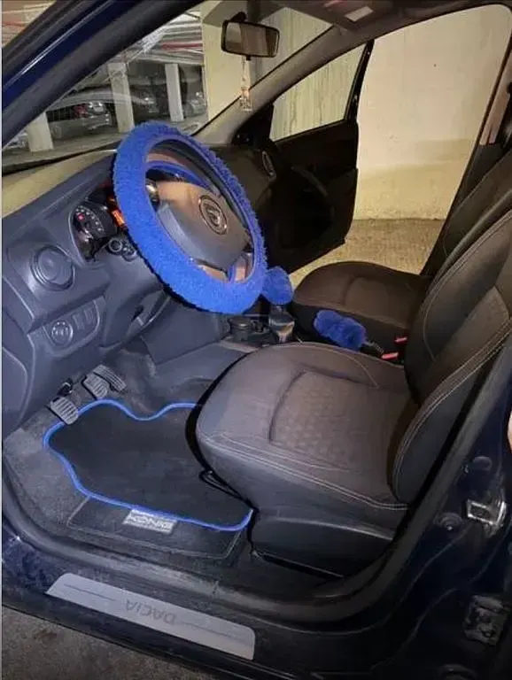 Gebraucht Dacia Sandero Ambiance 75 PS (55 kW) 2013 Blau Limousine