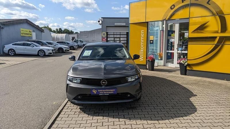 Używany Opel Astra Elegance 131 KM (96 kW) 2023 Szary Sedan/Limuzyna