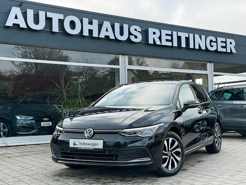 Schwarz Gebraucht 2022 VW Golf VIII Active Limousine | 19.000 € (Fairer Preis) - Bild 1/4