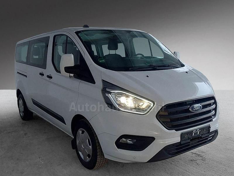 Gebraucht Ford Transit 131 PS (96 kW) 2023 Weiß Kombi
