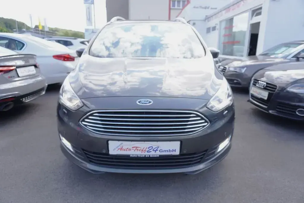 Gebraucht Ford Grand C-Max Titanium 150 PS (110 kW) 2018 Magnetic Van / Kleinbus