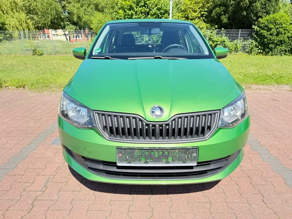 Gebraucht Skoda Fabia 90 PS (66 kW) 2016 Grün Kombi