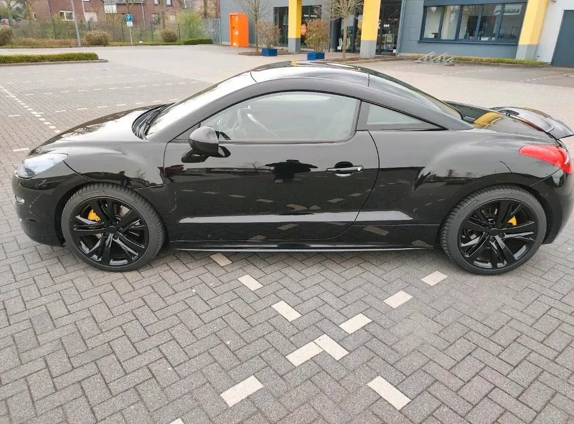 Gebraucht Peugeot RCZ 200 PS (147 kW) 2013 Schwarz Coupé
