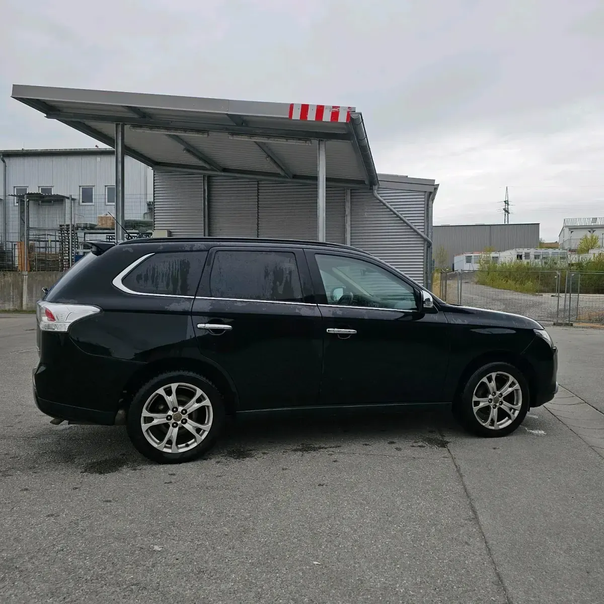 Gebraucht Mitsubishi Outlander 150 PS (110 kW) 2013 Schwarz SUV