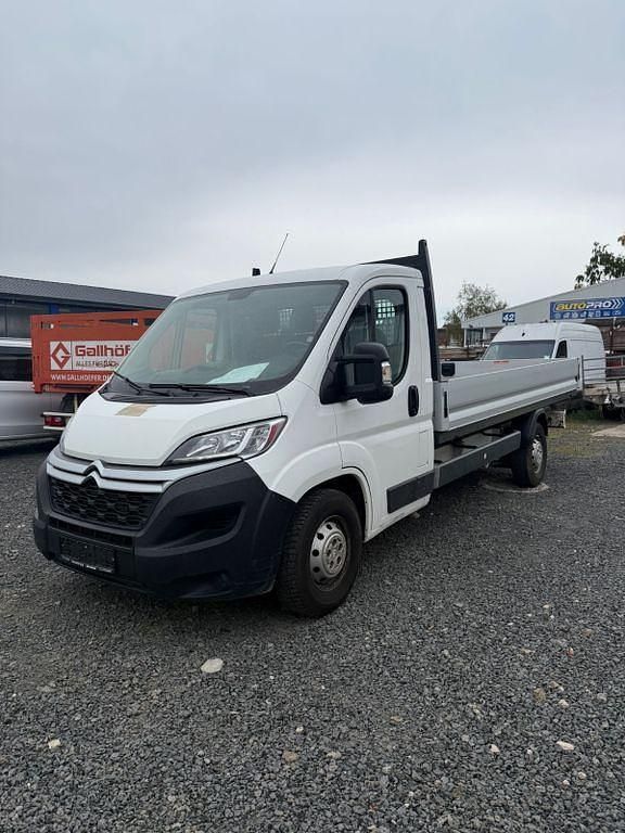 Weiß Gebraucht 2020 Citroën Jumper Van / Kleinbus | 17.600 € (Guter Preis) - Bild 1/4