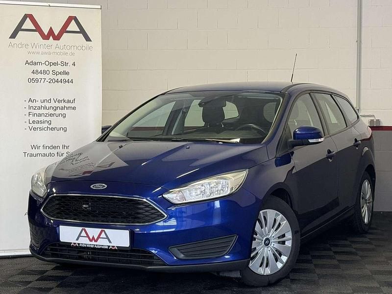 Blau Gebraucht 2016 Ford Focus Kombi | 9.980 € (Guter Preis) - Bild 1/4