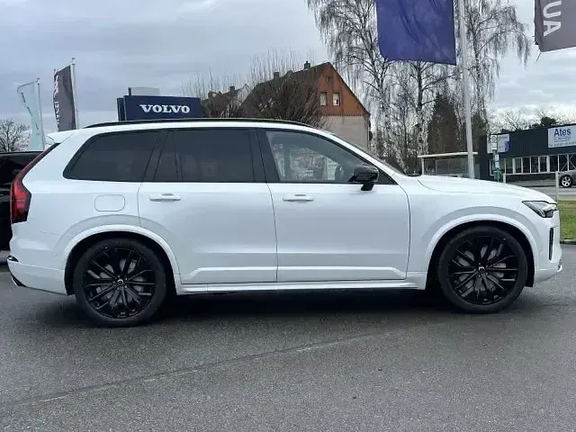 Ny Volvo XC90 Plus 455 HK (334 kW) 2026 Hvid SUV