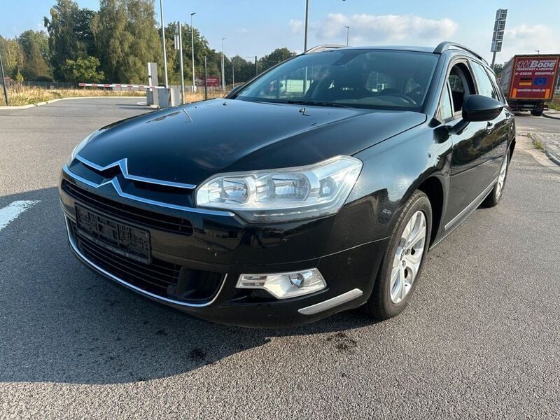 Usado Citroën C5 Tendance 140 HP (102 kW) 2011 Preto Carrinha