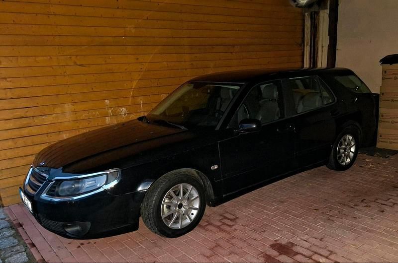 Schwarz Gebraucht 2005 Saab 9-5 Kombi | 1.500 € (Fairer Preis) - Bild 1/4