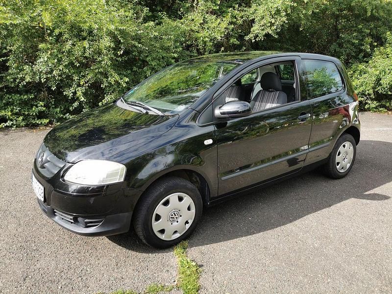 Schwarz Gebraucht 2006 VW Fox Kleinwagen | 2.690 € (Etwas zu teuer) - Bild 1/4