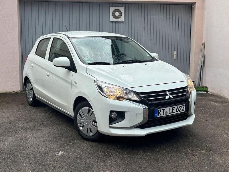 Gebraucht Mitsubishi Space Star Select 71 PS (52 kW) 2023 Weiß Kleinwagen