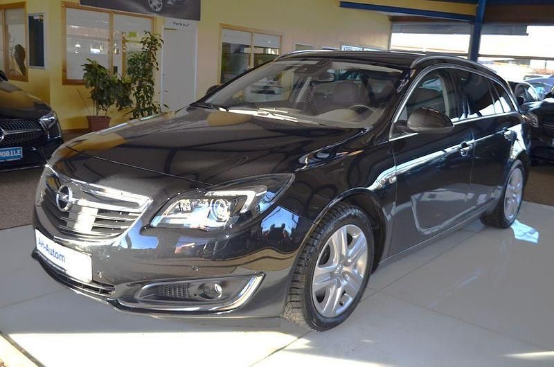 Schwarz Gebraucht 2017 Opel Insignia Innovation Kombi | 11.480 € (Fairer Preis) - Bild 1/4