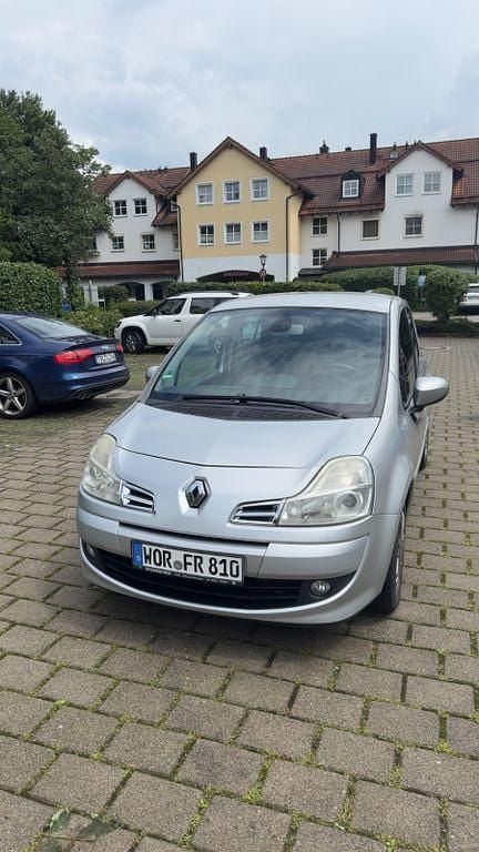 Grau Gebraucht 2012 Renault Modus Night&Day Van / Kleinbus | 3.100 € (Guter Preis) - Bild 1/4