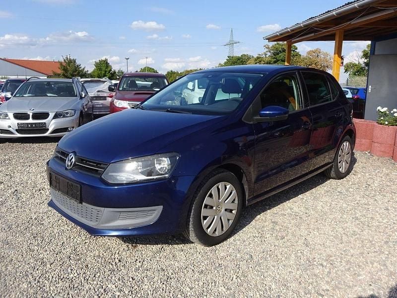 Blau Gebraucht 2010 VW Polo Comfortline Limousine | 4.000 € (Guter Preis) - Bild 1/4