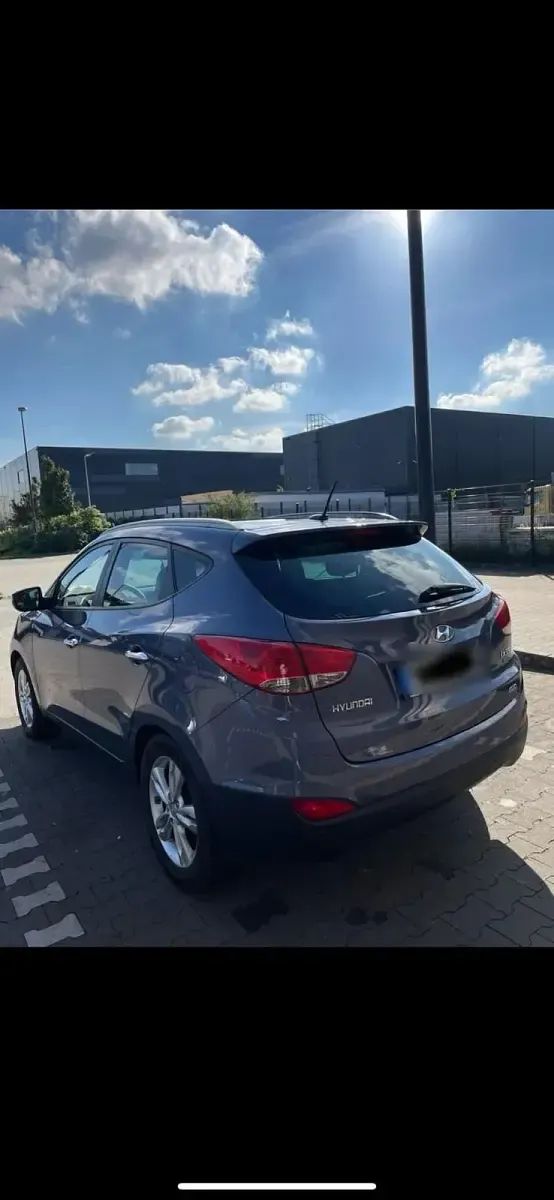 Gebraucht Hyundai ix35 184 PS (135 kW) 2011 Blau SUV