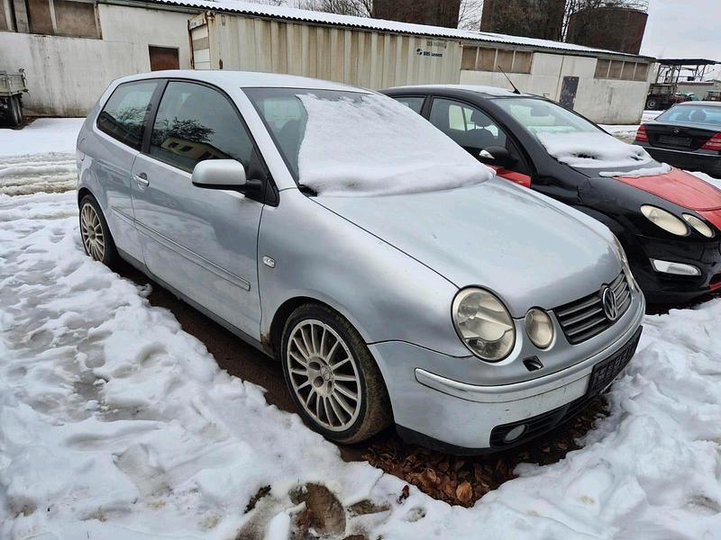 Silber Gebraucht 2003 VW Polo Kleinwagen | 400 € (Superpreis) - Bild 1/4