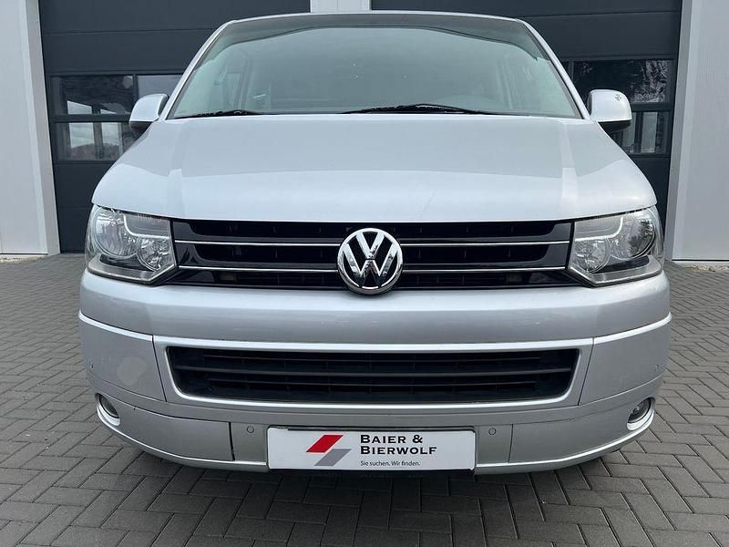 Gebraucht VW T5 Comfortline 140 PS (102 kW) 2010 Reflexsilber Van