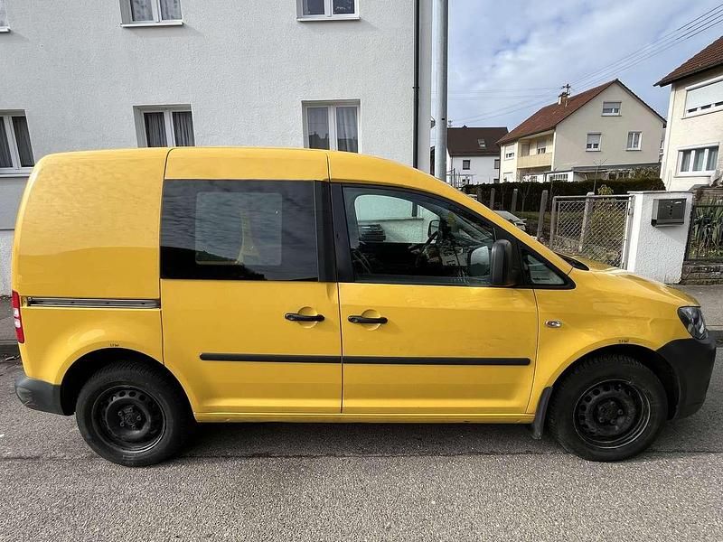 Gebraucht VW Caddy 102 PS (75 kW) 2012 Gelb Van / Kleinbus