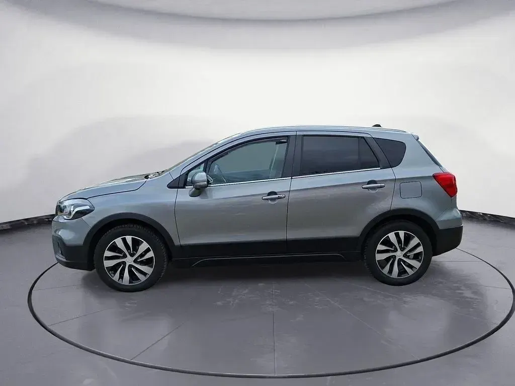 Gebraucht Suzuki SX4 Comfort 111 PS (81 kW) 2019 Silber Limousine