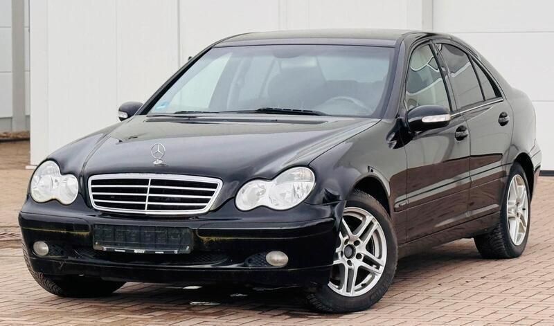 Schwarz Gebraucht 2004 Mercedes C200 Limousine | 1.199 € (Superpreis) - Bild 1/4