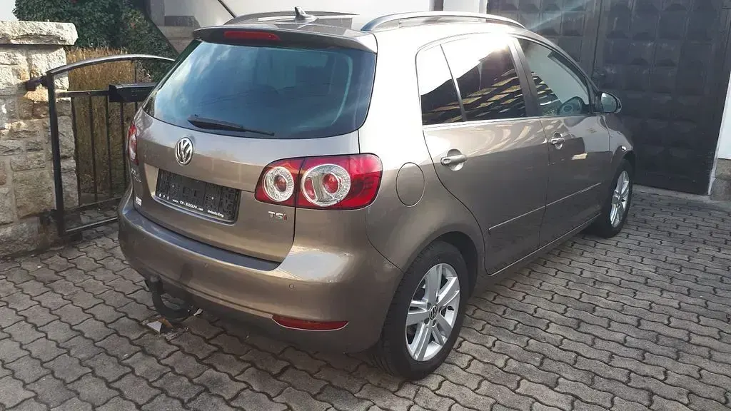 Gebraucht VW Golf Plus Match 122 PS (89 kW) 2012 Beige Van / Kleinbus
