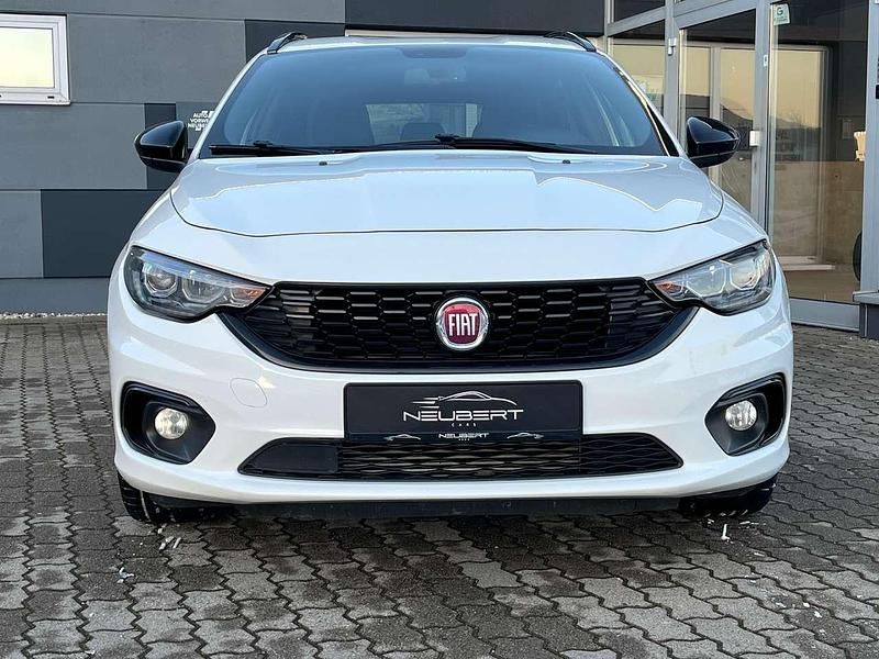 Weiß Gebraucht 2020 Fiat Tipo S Kombi | 13.200 € (Fairer Preis) - Bild 1/4