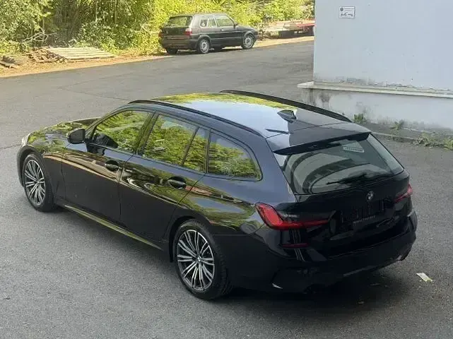 Gebraucht BMW 330 M Sport 265 PS (194 kW) 2020 Schwarz Limousine