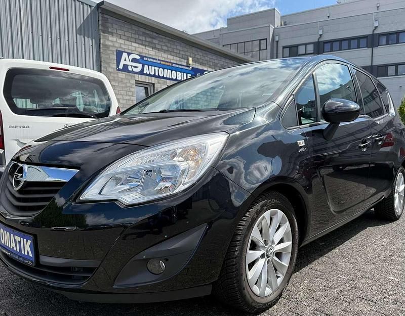 Karbonschw graphitschw midnigh Gebraucht 2013 Opel Meriva Active Van / Kleinbus | 8.890 € (Teuer) - Bild 1/4
