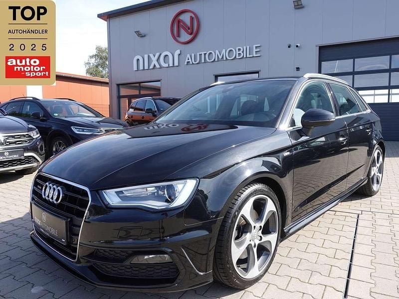 Mythosschwarz Gebraucht 2016 Audi A3 Sportback S-Line Kleinwagen | 17.980 € (Fairer Preis) - Bild 1/4