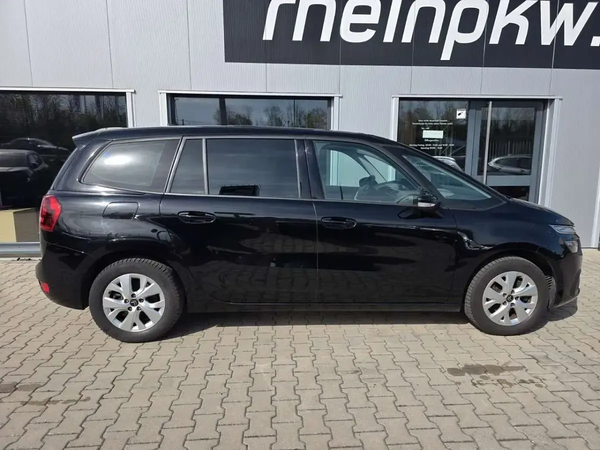 Gebraucht Citroën Grand C4 Picasso 131 PS (96 kW) 2021 Schwarz Van / Kleinbus
