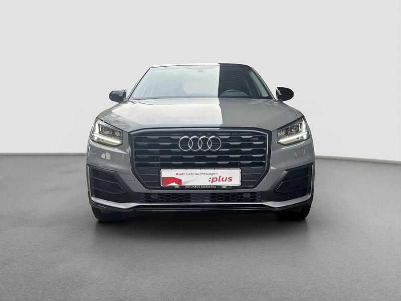 Gebraucht Audi Q2 Design 150 PS (110 kW) 2017 Grau SUV