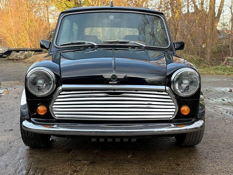 Usata Mini Cooper 53 CV (38 kW) 1990 Nero Utilitaria
