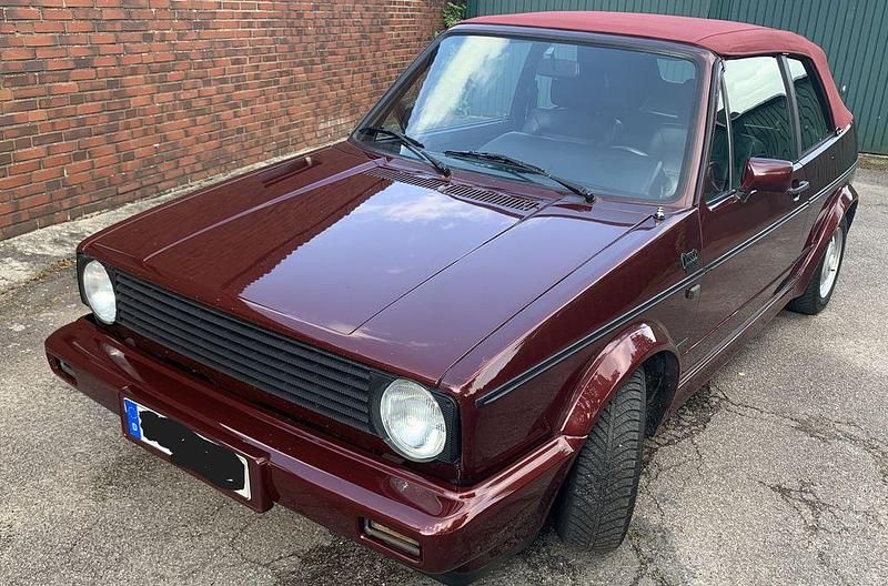 Rot Gebraucht 1993 VW Golf Cabriolet Classicline Cabrio | 9.250 € - Bild 1/4