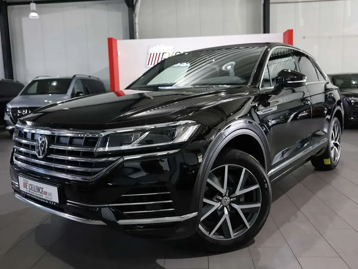 Gebraucht VW Touareg Elegance 231 PS (169 kW) 2020 Schwarz SUV