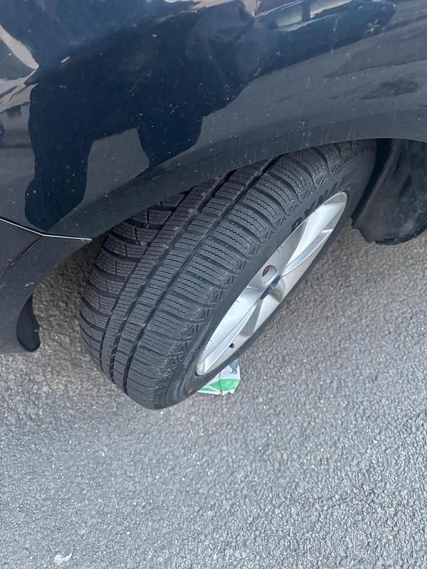 Gebraucht Ford Ka 70 PS (51 kW) 2014 Schwarz Kleinwagen