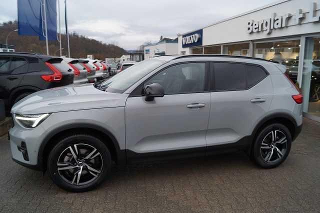 Gebraucht Volvo XC40 120 PS (88 kW) 2025 SUV