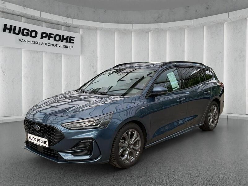 Blau Gebraucht 2023 Ford Focus ST-Line Kombi | 24.650 € (Fairer Preis) - Bild 1/4